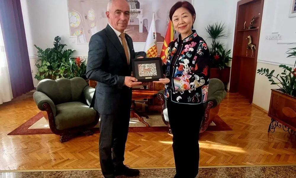 Прва работна средба на амбасадорката на Кина во општина Битола