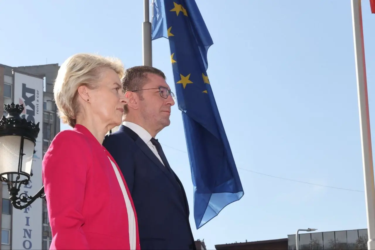 Mицкоски: Ставот на Владата и црвените линии за уставните измени е јасен