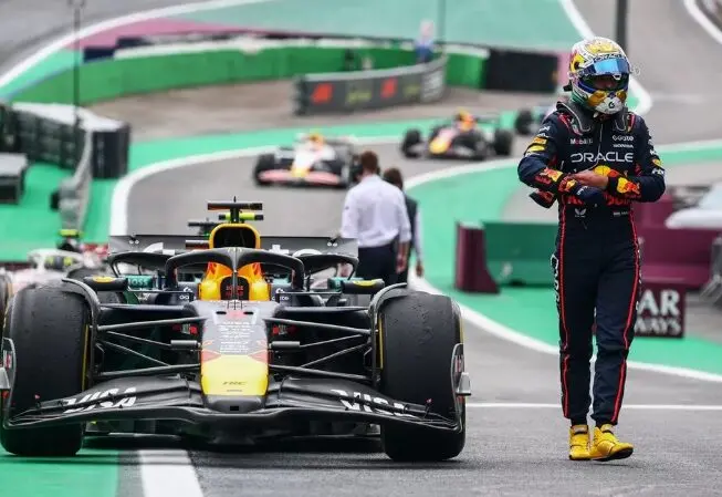 Ферстапен: Титулата ја загубивме во првиот дел од сезоната