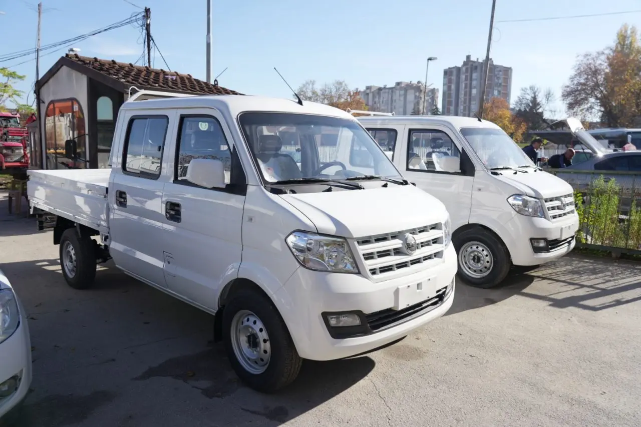 Чистота и зеленило се поднови со две нови возила за смет