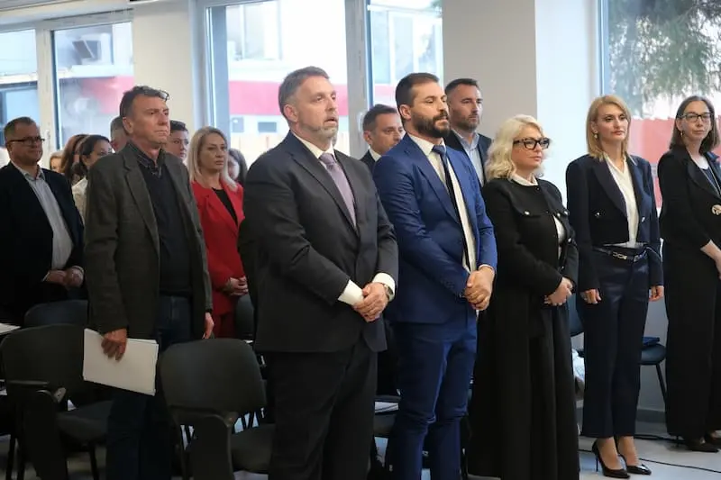 „Денес не зборуваме за политичка победа туку за доверба“: конституиран новиот совет на Општина Карпош