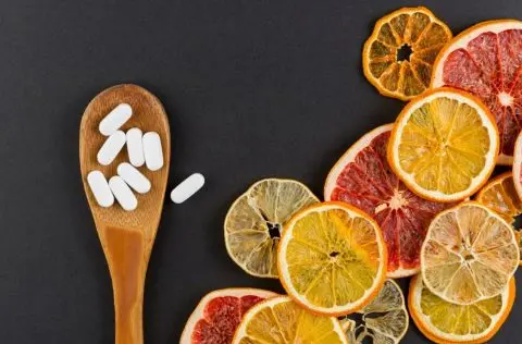 Прекумерниот внос на витамин Ц преку додатоци може да предизвика проблеми