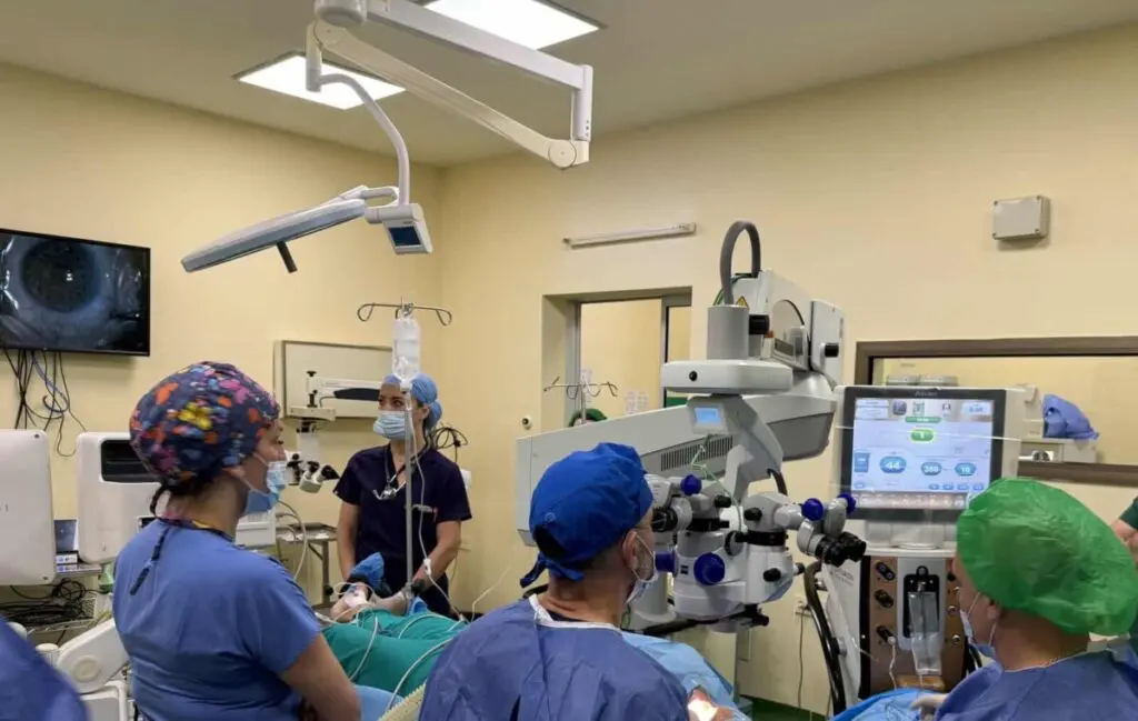 Американски и македонски офталмолози извршија девет трансплантации на рожница