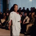 Поседувај го своето тело онлајн – кога модата станува глас за достоинство и дигитална слобода