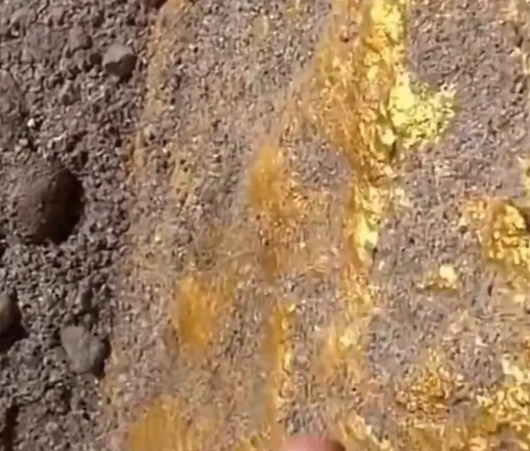 Кина откри огромно наоѓалиште на злато