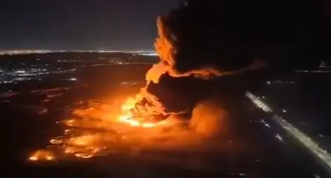 Најмалку 20 повредени во пожар во индустриска зона во Аргентина