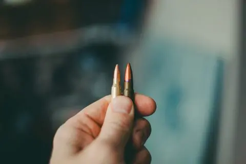 При преглед на возило пронајдени и одземени се 100 куршуми калибар 7,62 мм