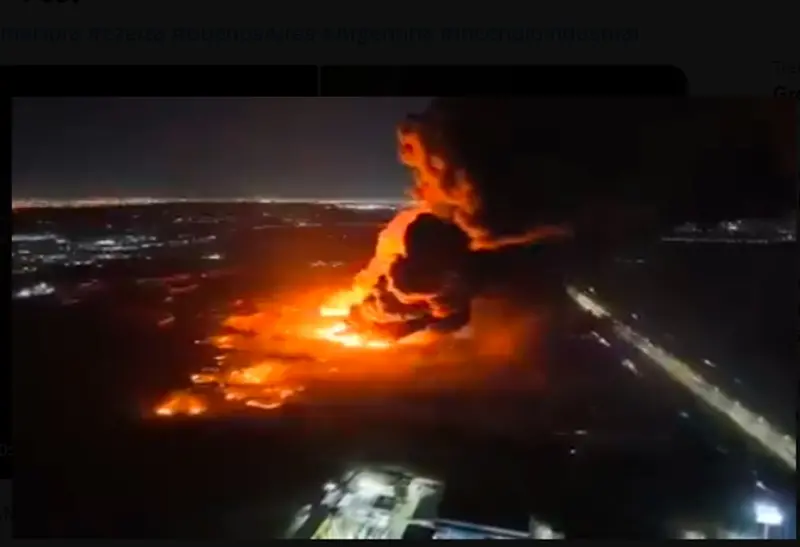 (Фото+видео) Голема експлозија во близина на најпрометниот аеродром во Аргентина