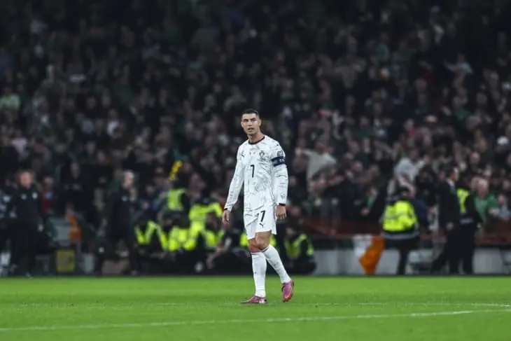 Мартинез: Неправедно е да се изрече долга забрана за Роналдо, тој реагираше на провокација