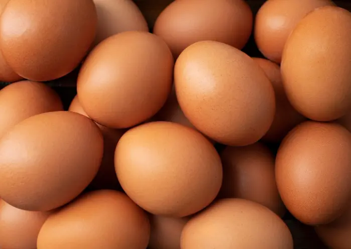 Поскапеа јајцата како основен продукт во Македонија