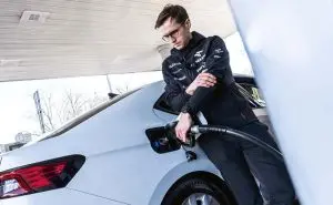 Европскиот рели шампион Miko Marczyk помина 2831 километри со еден резервоар во Skoda Superb и постави рекорд во.. Најниска потрошувачка на гориво?!