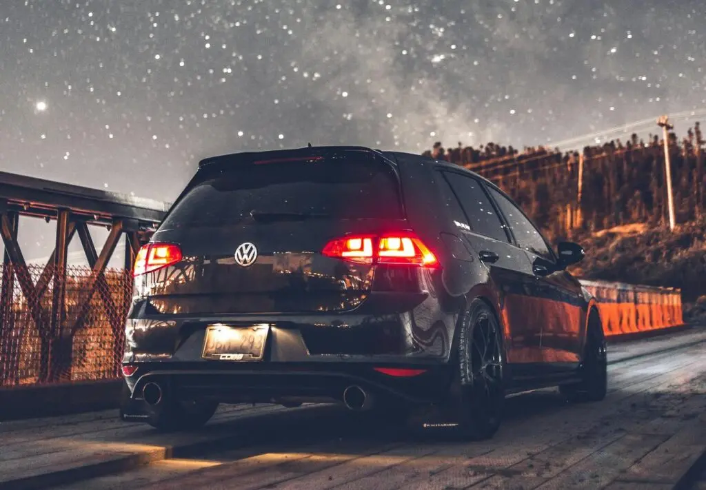 Голема промена во ЕУ: И задните светла ќе мора да светат и преку ден