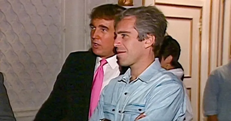 ВИДЕО: Трамп се предомисли, сега вели републиканците да гласаат за објавување на „документите Епстин“