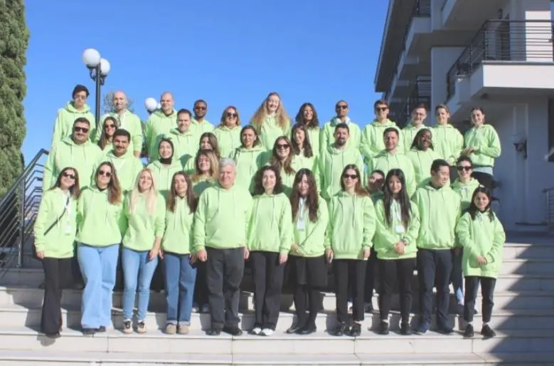 Заврши 16. „Школа за млади лидери на претседателот Иванов“