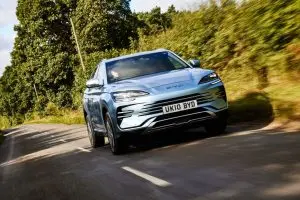 Би Уај Ди продава повеќе од Тесла во Британија, рамо до рамо во Германија