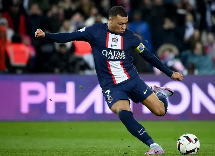 Мбапе бара од ПСЖ 240, ПСЖ од него 180 милиони евра