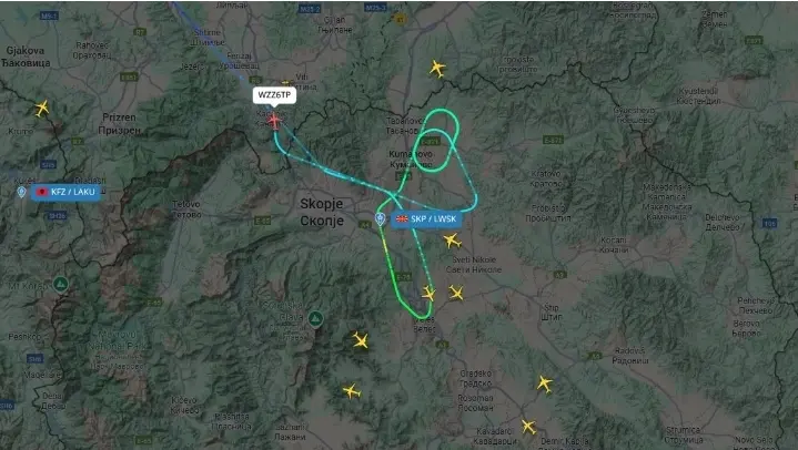 Два авиони кружеле над скопскиот аеродром па се пренасочени