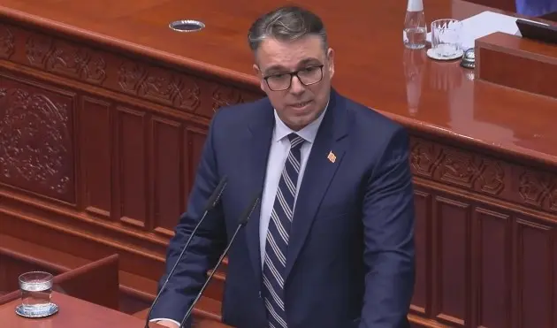 Филков до Тренчевска: Законите ги подготвуваме низ јавен и транспарентен процес, не се носени во Дубаи или Халкидики