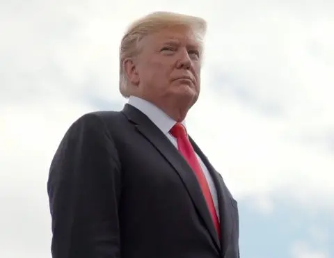 Трамп: Саудиска Арабија се согласи да инвестира 600 милијарди долари во САД