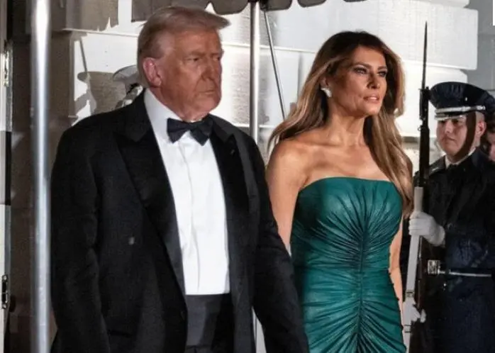 Фото: Елегантната Меланија Трамп воодушеви со стајлингот