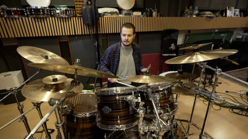 Јан Стефановски со уникатен звук што допрва ќе го слушаме