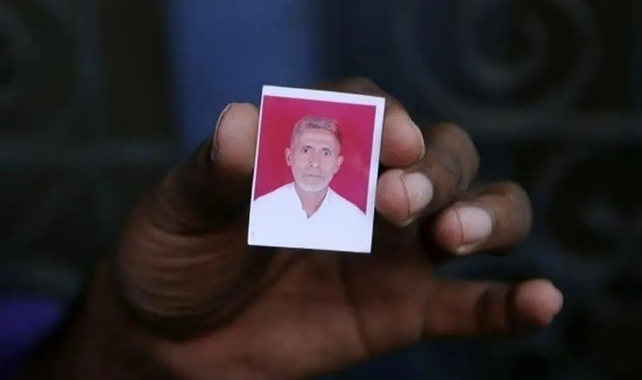 До смрт претепале муслиман, кој јадел говедско- индиската влада го прекина судењето 