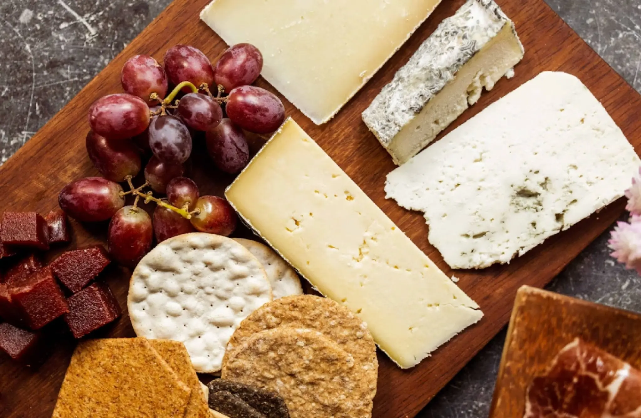 Гастроентеролози: Една од омилените намирници е најлош избор за здравјето на цревата