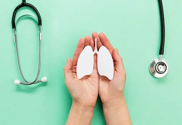 Вашите бели дробови откриваат многу за вашето здравје како што стареете - еве еден едноставен тест за проверка