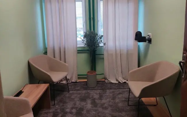 ВО БИТОЛА ОТВОРЕНА ПРВАТА СОБА ЗА РАБОТА СО ДЕЦА ВО ПОЛИЦИСКА СТАНИЦА