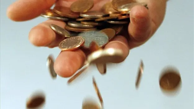 Растот на трошоците на домаќинствата во ЕУ лани речиси четири пати поголем отколку во 2023 