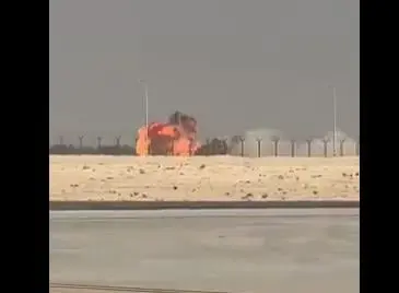 Едно лице загина откако се урна индиски борбен авион на аеромитинг во Дубаи