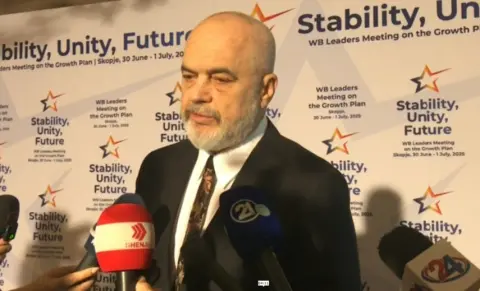 Рама на Самитот во Тирана: Не молиме да се приклучиме кон ЕУ, докажуваме дека сме подготвени