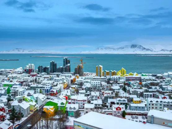 Нова опсесија на македонските туристи: Зошто масовно патуваат во Исланд?