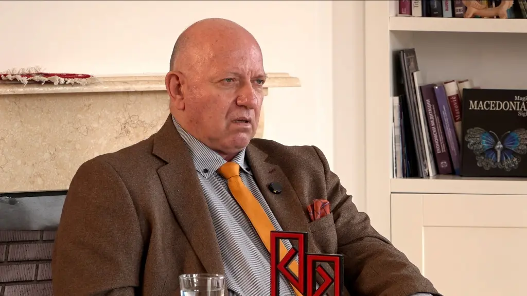 НИКИЦА МОЈСОСКА-БЛАЖЕВСКИ  ВО „БИЗНИС-КЛУБ”: „ИЗВОЗОТ Е КЛУЧОТ ЗА НАШАТА ЕКОНОМИЈА, А КОМОРАТА Е ГЛАСОТ НА БИЗНИСОТ”