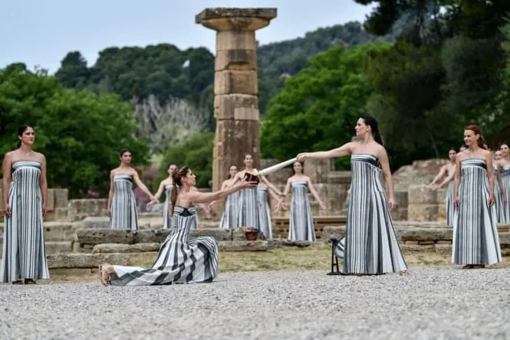 Манифестацијата за палење на олимпискиот оган за ЗОИ „Милано Кортина 2026“ ќе се одржи во затворен простор