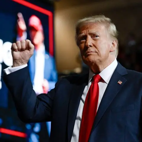 НЕ ВЕРУВАЈТЕ ДОДЕКА НЕ ВИДИТЕ, НО… Трамп повикува на воздржаност во поглед на мировниот план за Украина