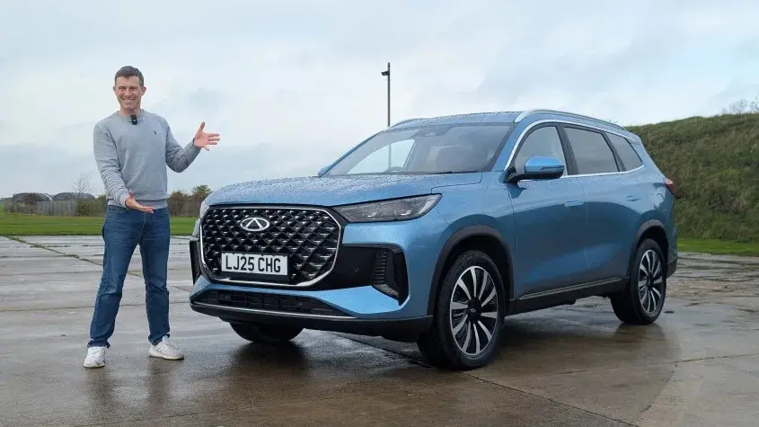 Кинески SUV ја шокира Европа: Chery Tiggo 8 избран за „Автомобил на годината 2026“!