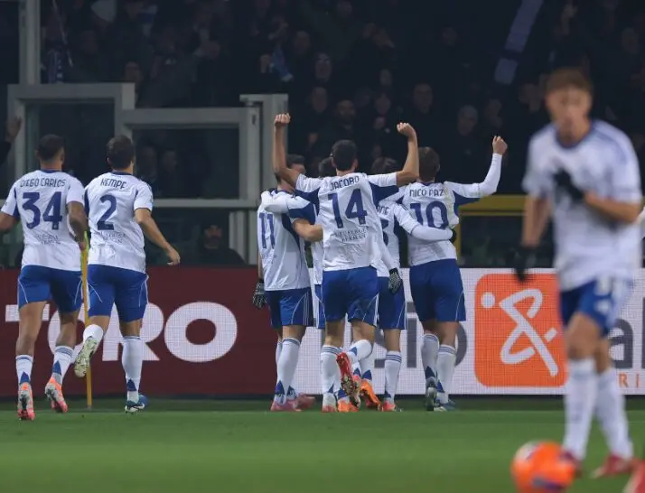 (Видео) Комо пукна „петарда“ во Торино