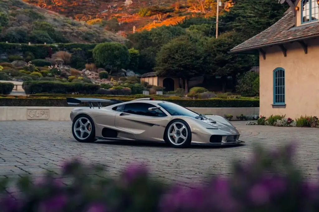 Не е Bugatti ниту Ferrari: Gordon Murray S1 LM стана најскапиот нов автомобил продаден на аукција