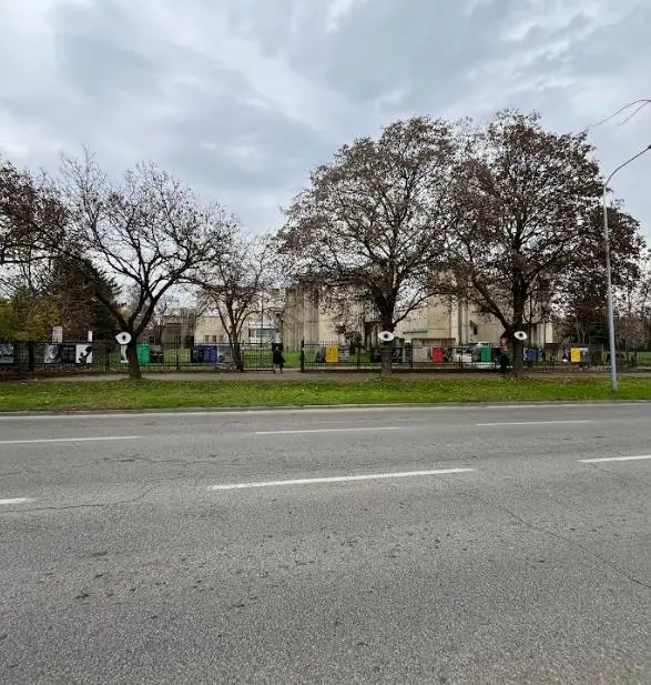 Нова герила акција пред денешното судење за пожарот во Пулс: Ве гледаме!