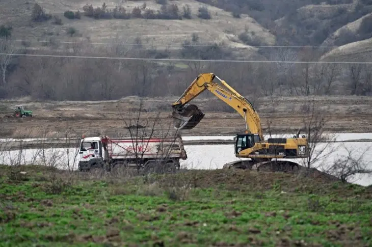 Рекордни приходи од концесии - за девет месеци наплатени 931 милиони денари надоместоци за експлоатација на минерални суровини