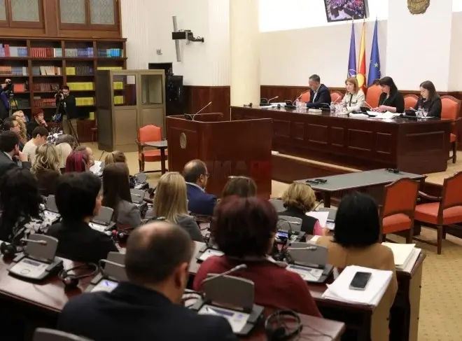 Шести ден амандманска расправа за Предлог-буџетот за 2026 година, седницата продолжува по паузата