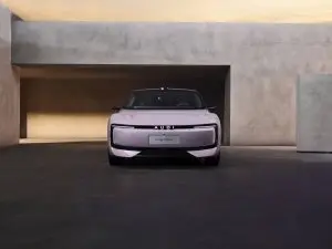 Како вози кинескиот АУДИ Е5 Спортбек?