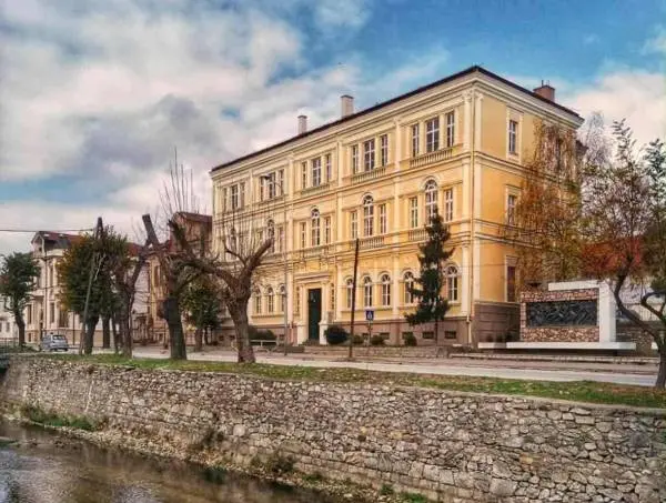 Битолската гимназија „Јосип Броз Тито“ добива престижно признание за билингвалната настава од француското Министерство за Европа и надворешни работи