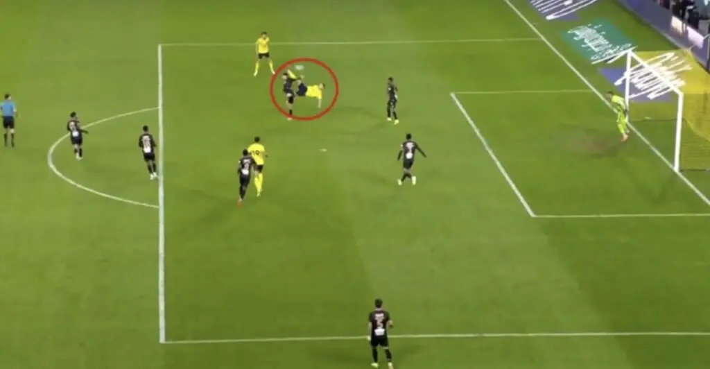 ВИДЕО Спектакуларниот шут со „ножички“ на Кристијано Роналдо