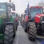 ГРЧКИТЕ ЗЕМЈОДЕЛЦИ НАЈАВУВААТ БЛОКАДИ И НА ПАТИШТАТА
