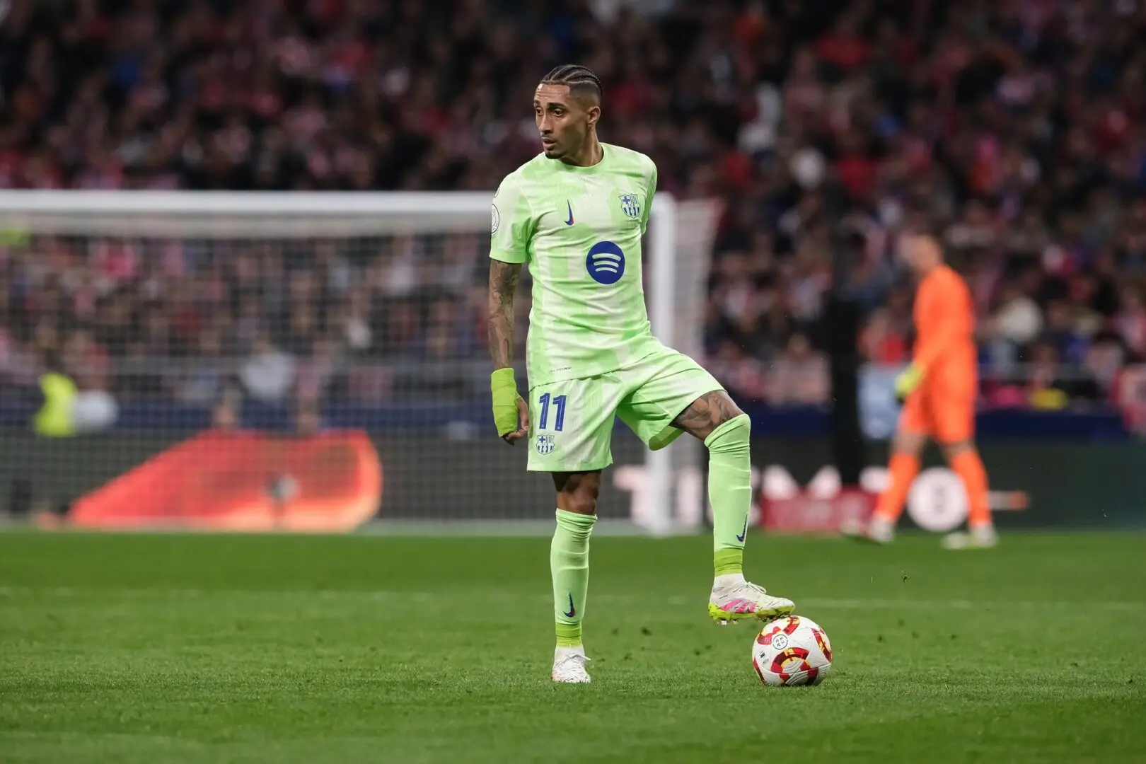 (Видео) Барселона ја потопи „жолтата подморница“