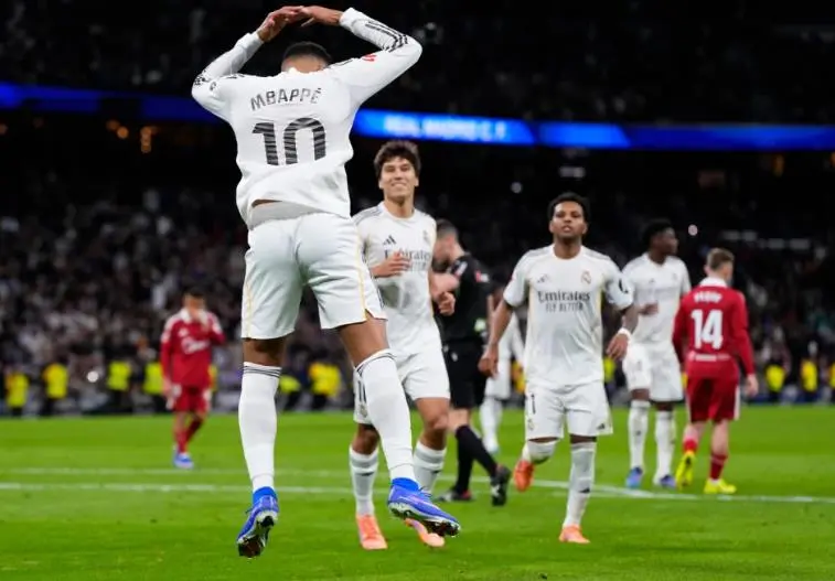 Мбапе: Роналдо е мој пријател и мој идол