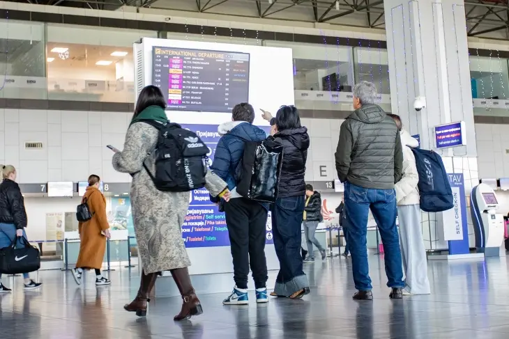 Состојба на Меѓународен аеродром Скопје: Поради намалена видливост откажани се 20 летови