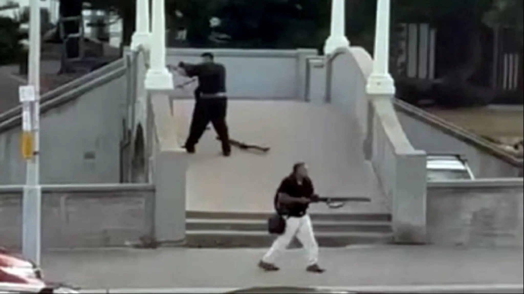 По убиствата во Сиднеј, властите во Австралија тргнуваат против говорот на омраза и екстремизмот